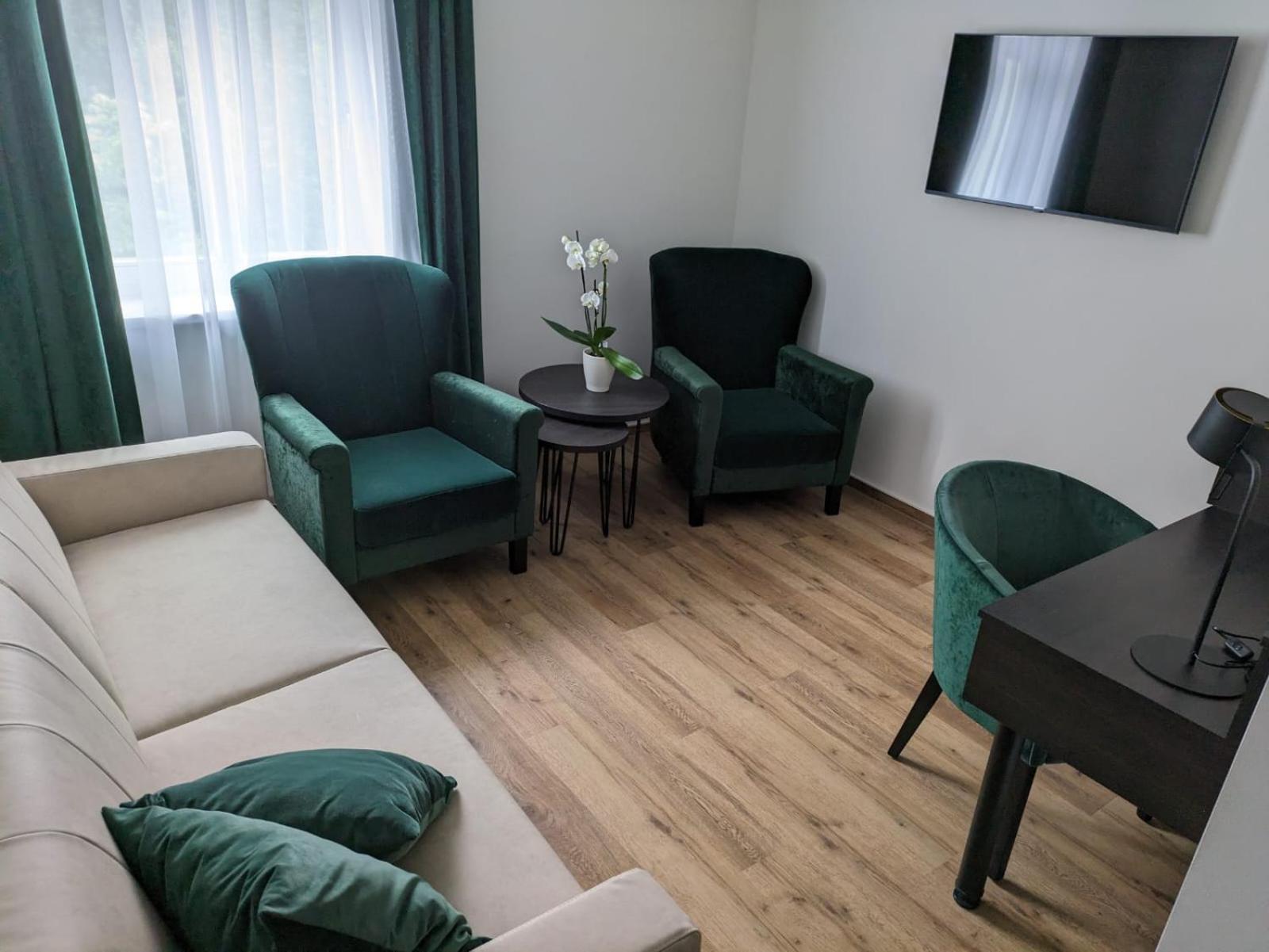 Seehotel Ecktannen Варен Екстер'єр фото