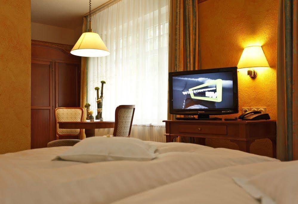 Seehotel Ecktannen Варен Екстер'єр фото